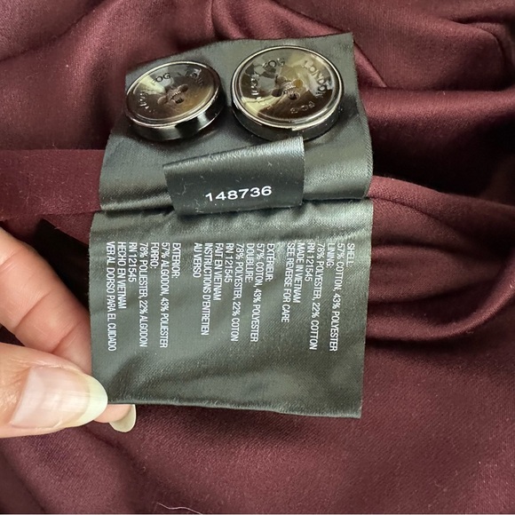 London Fog Single Breasted Button Front Maxi Burgundy Trench Coat w/ Belt Sz XXS - Picture 7 of 8